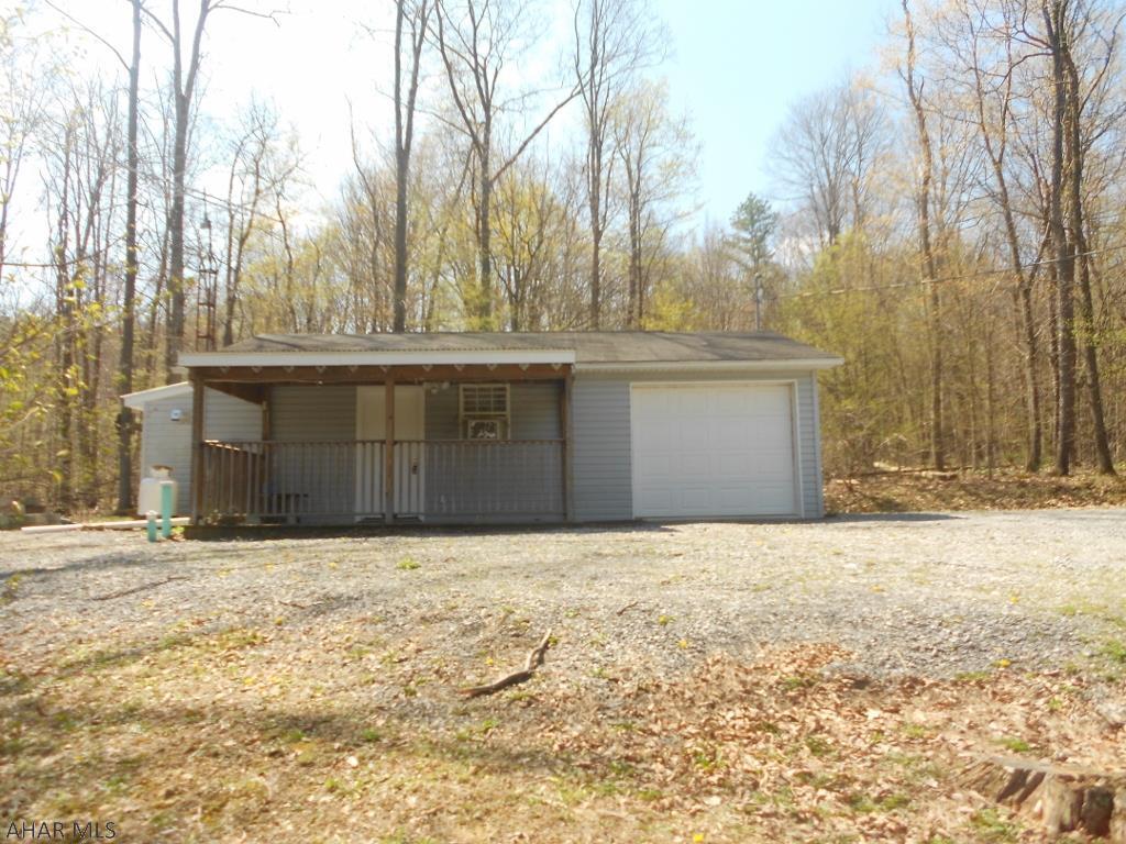Property Photo: 1122 Sweet Root Road PA 15522