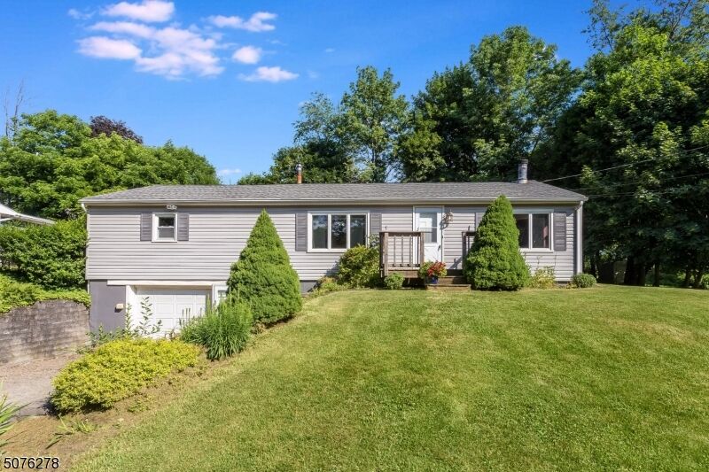 Property Photo: 14 W Orchard St NJ 07830