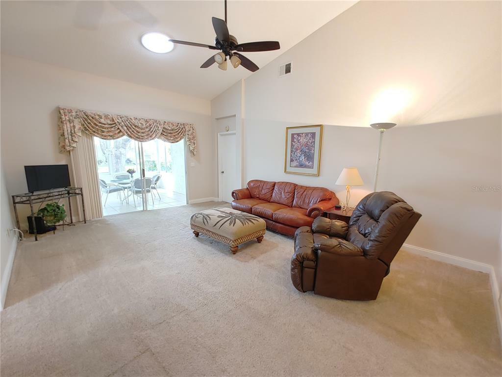 Property Photo:  737 McDaniel Street N/A  FL 33573 