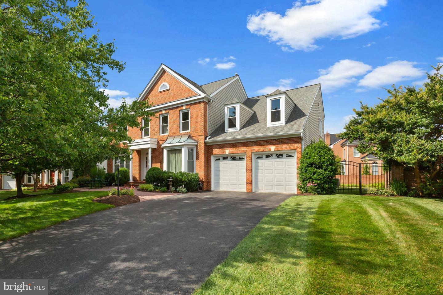 Property Photo:  8302 Lord Fairfax Court  VA 22182 