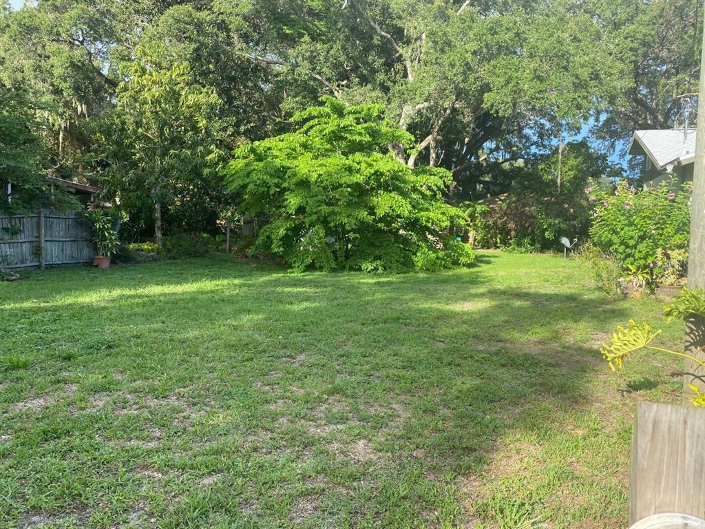 Property Photo:  Gallup Avenue  FL 34233 