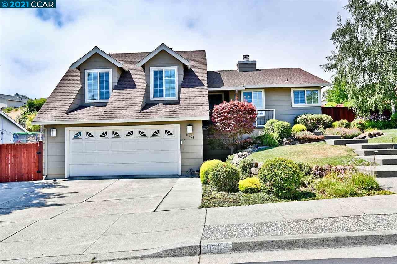 Property Photo: 11901 Bloomington Way CA 94568-1071