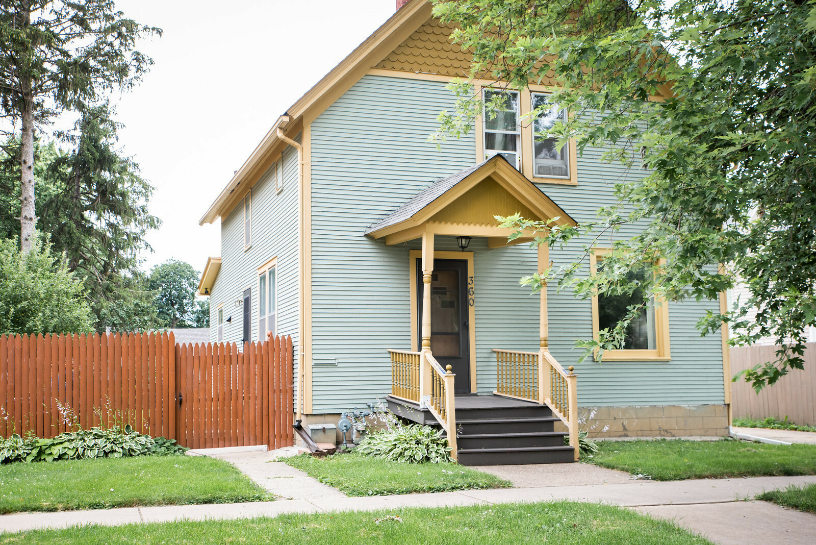 Property Photo: 360 Plum Street IL 60506
