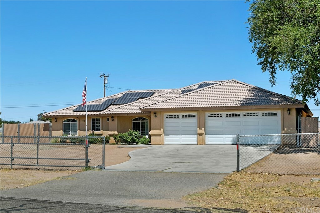 Property Photo:  14960 La Brisa Road  CA 92392 