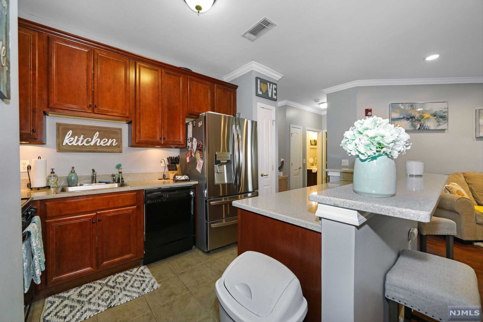 Property Photo:  1109 Wharton Court  NJ 07457 