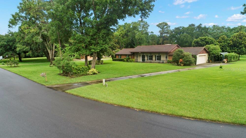 Property Photo:  3033 Weslenn Drive  FL 34787 