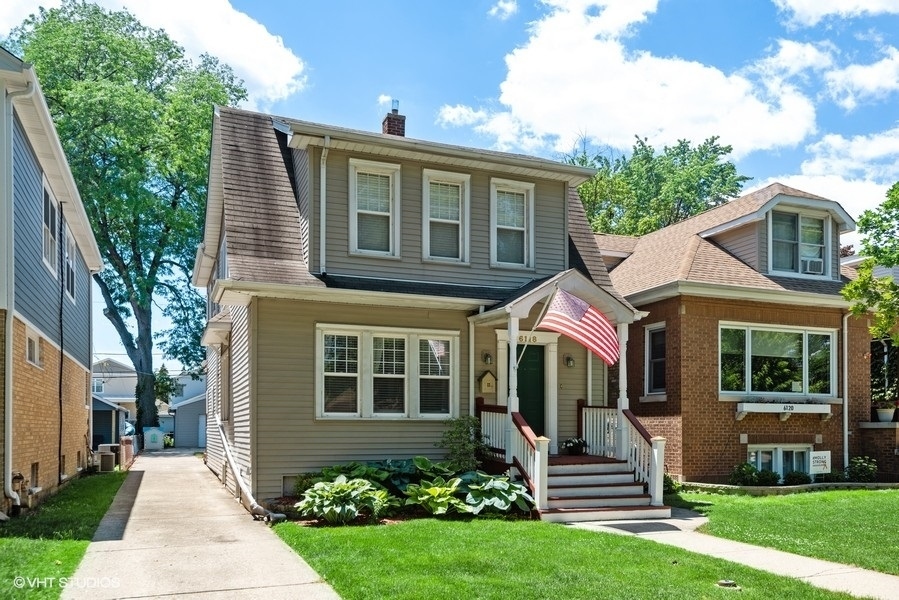 Property Photo:  6118 N Nassau Avenue  IL 60631 