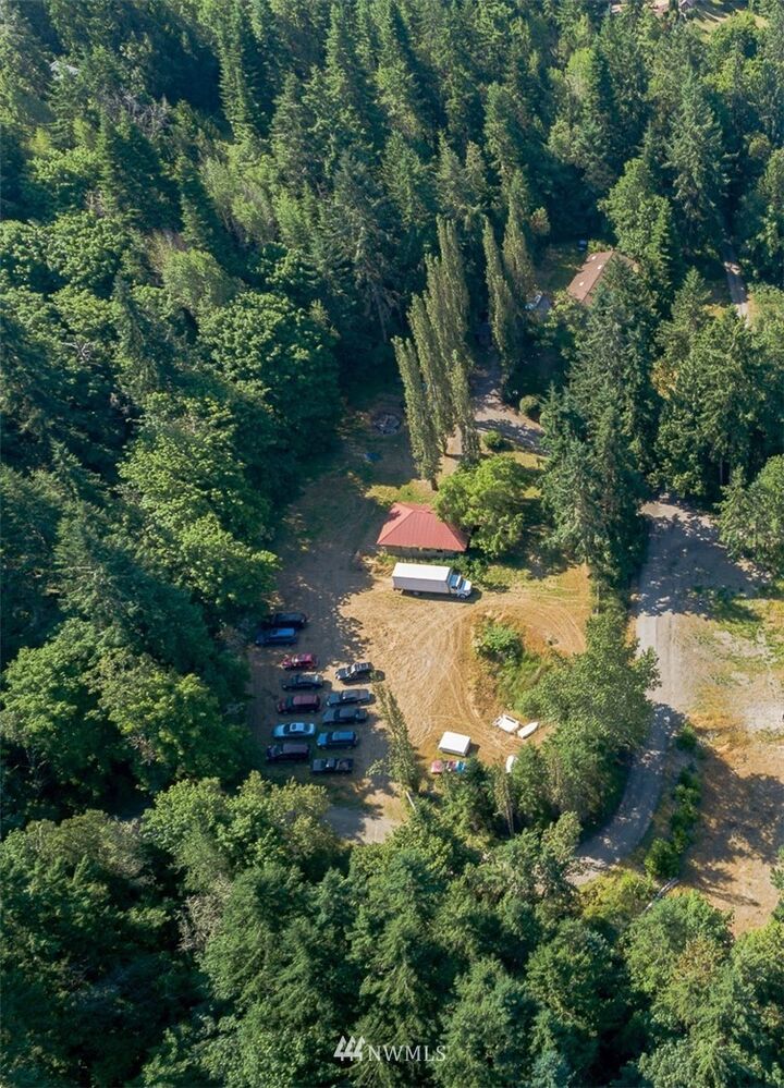 Property Photo: 71 Southport Lane WA 98368