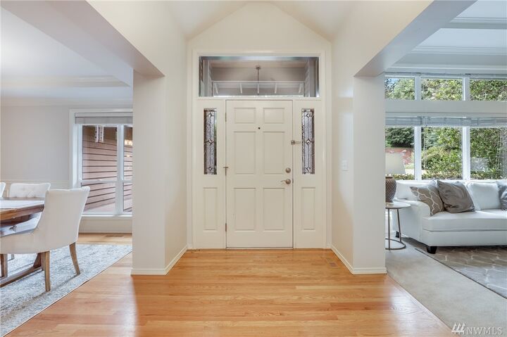 Property Photo:  18708 201st Ave NE  WA 98077 