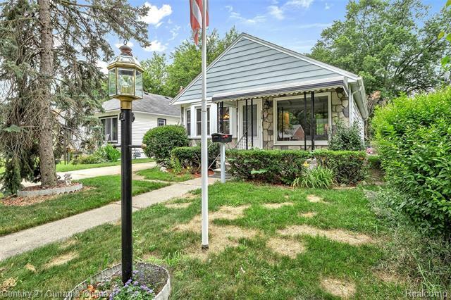 Property Photo:  3716 Academy Street  MI 48124 