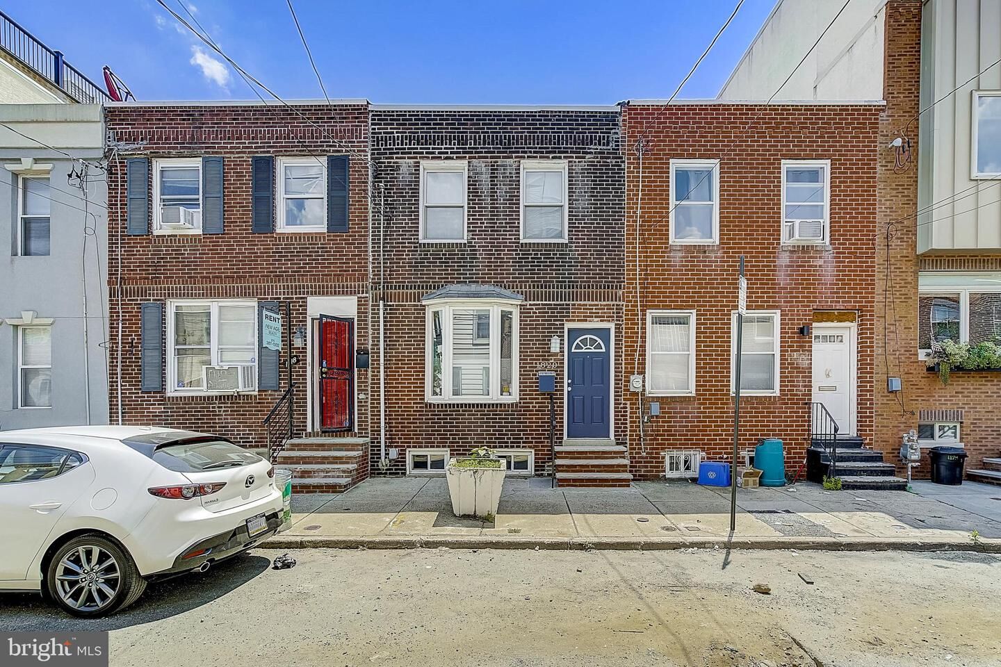 Property Photo:  1820 Manton Street  PA 19146 