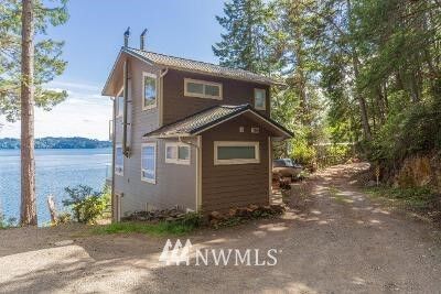 21  Paradise Cove Road  Brinnon WA 98320 photo