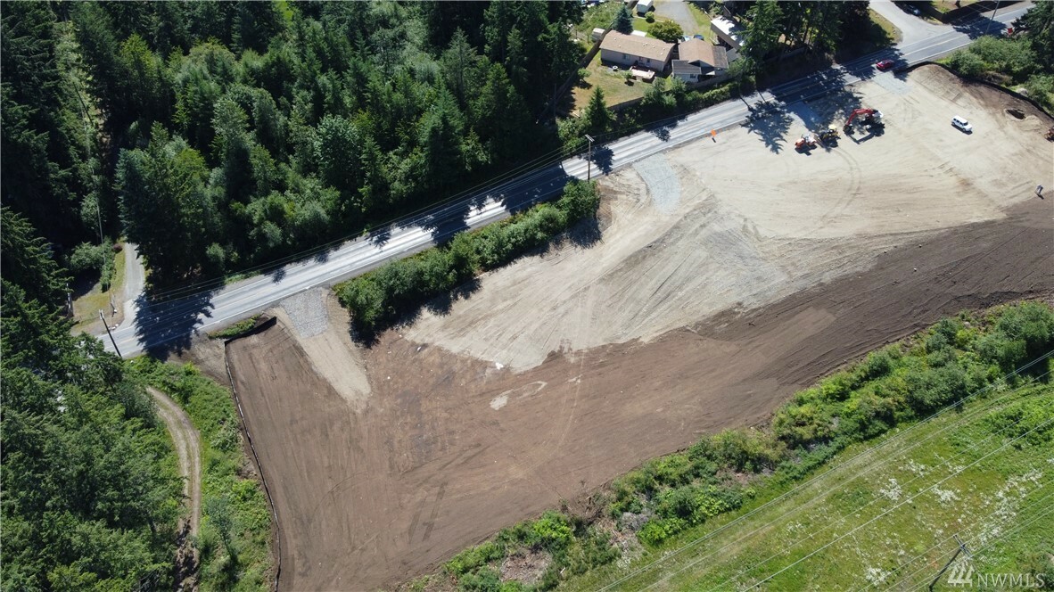 Property Photo: 23232 46th Ave E WA 98387