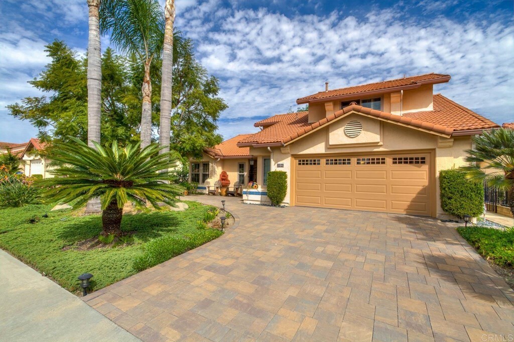 Property Photo: 2596 Magellan Ln CA 92081