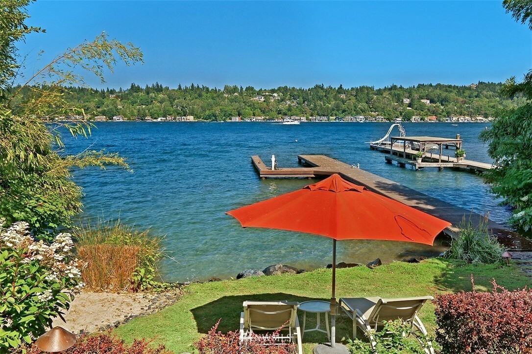 6430 E Mercer Way  Mercer Island WA 98040 photo