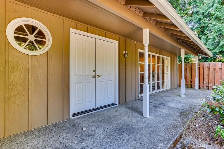 Property Photo: 901 147th Place NE WA 98007