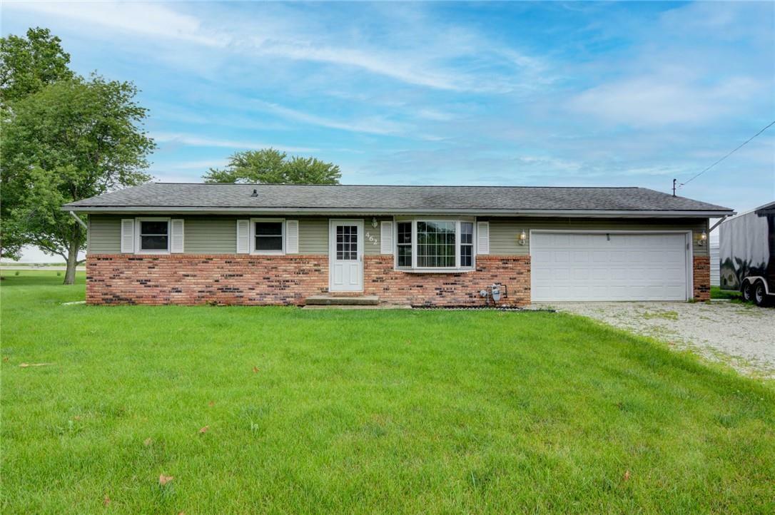 Property Photo:  462 Debbie Court  IL 61925 