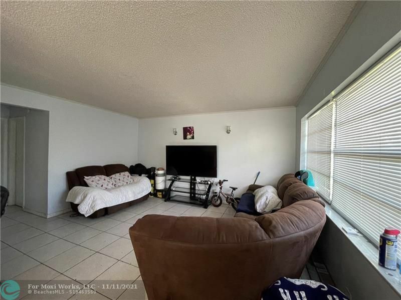 Property Photo:  408 NW 30th Ct 101  FL 33064 