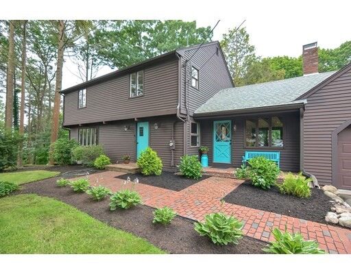 Property Photo:  15 Breton Drive  MA 02021 
