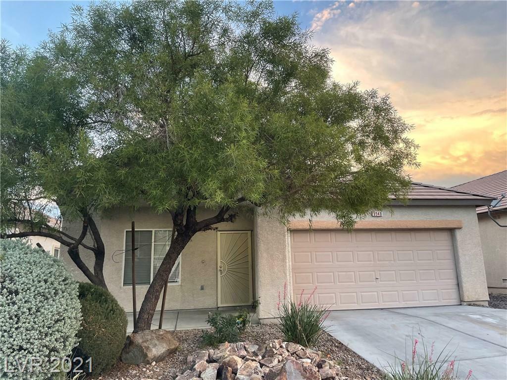 Property Photo: 3948 Yellow Mandarin Avenue NV 89081