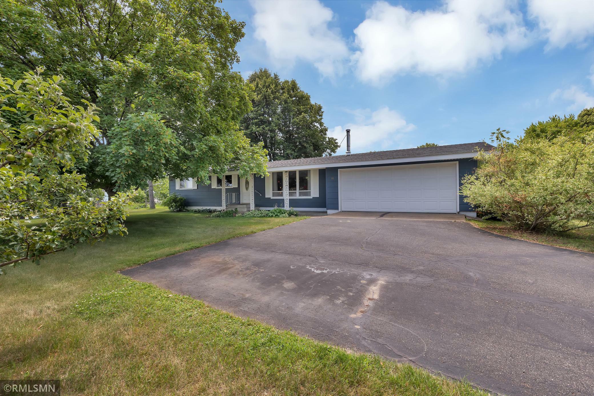 Property Photo:  10 17th Avenue SE  MN 56374 