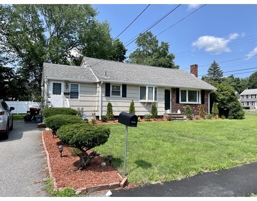 Property Photo: 3 Windsor Cir MA 02301