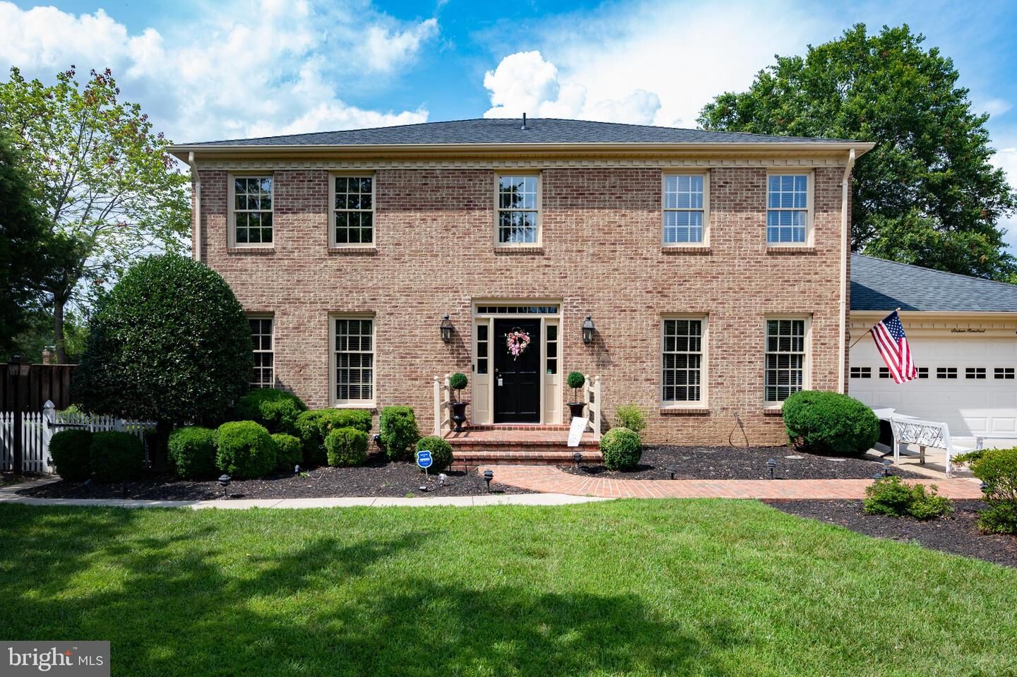 Property Photo:  1600 Ivanhoe Court  VA 22304 