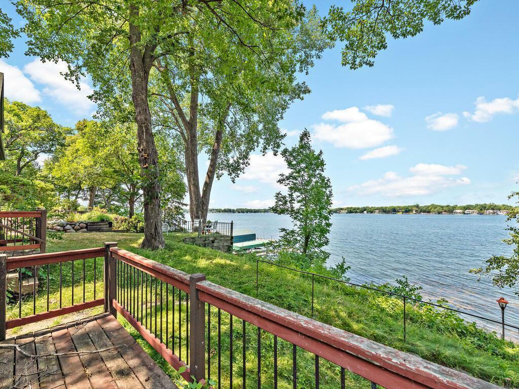 Property Photo: 162 W Lake Street MN 55331