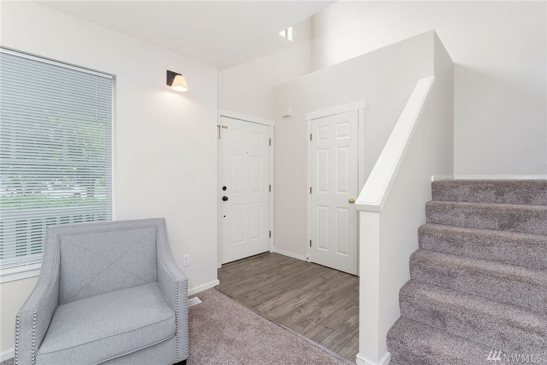 Property Photo: 2241 Anderson Ave WA 98327