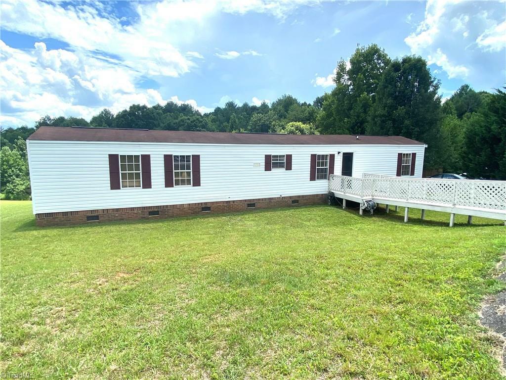 Property Photo:  670 Millard Lane  NC 28651 