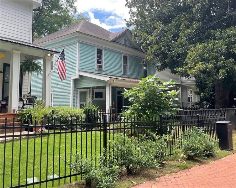 Property Photo: 267 Glenwood Avenue SE GA 30312