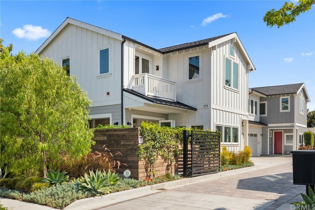 Property Photo: 171 22nd Street CA 92627