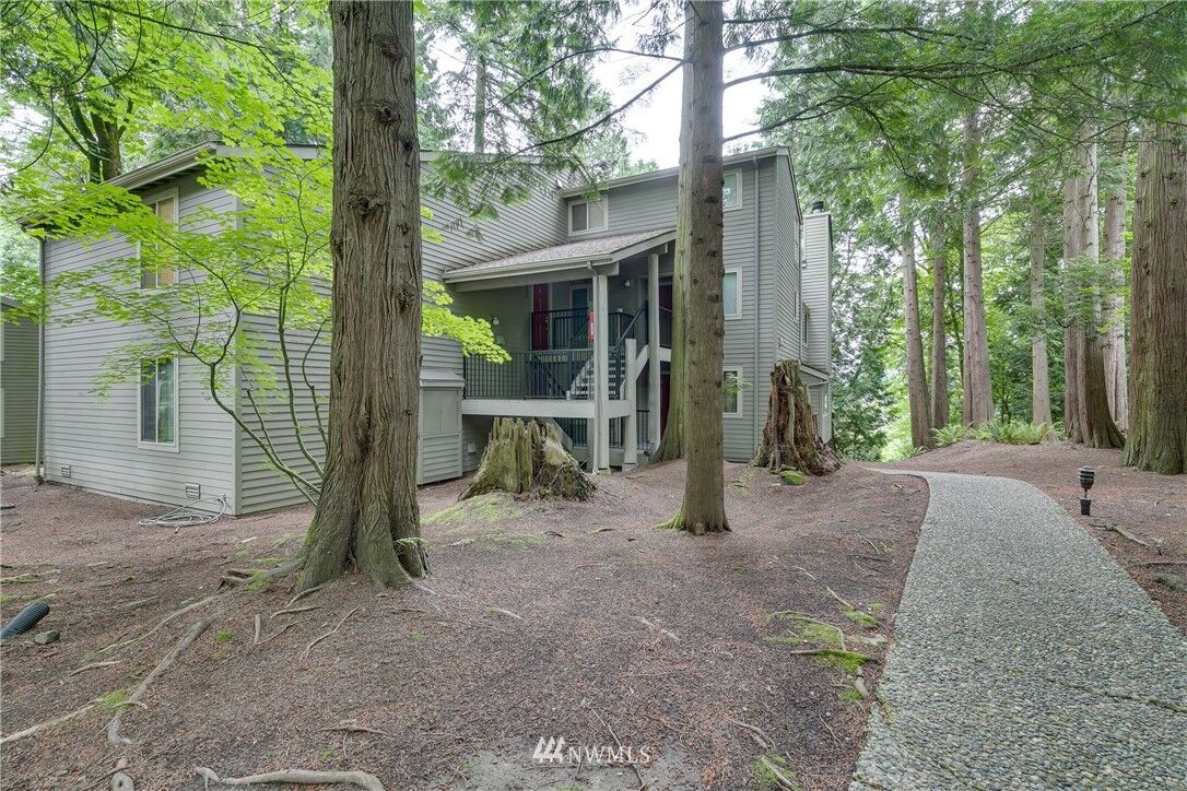 Property Photo: 8016 146th Avenue NE 29C WA 98052