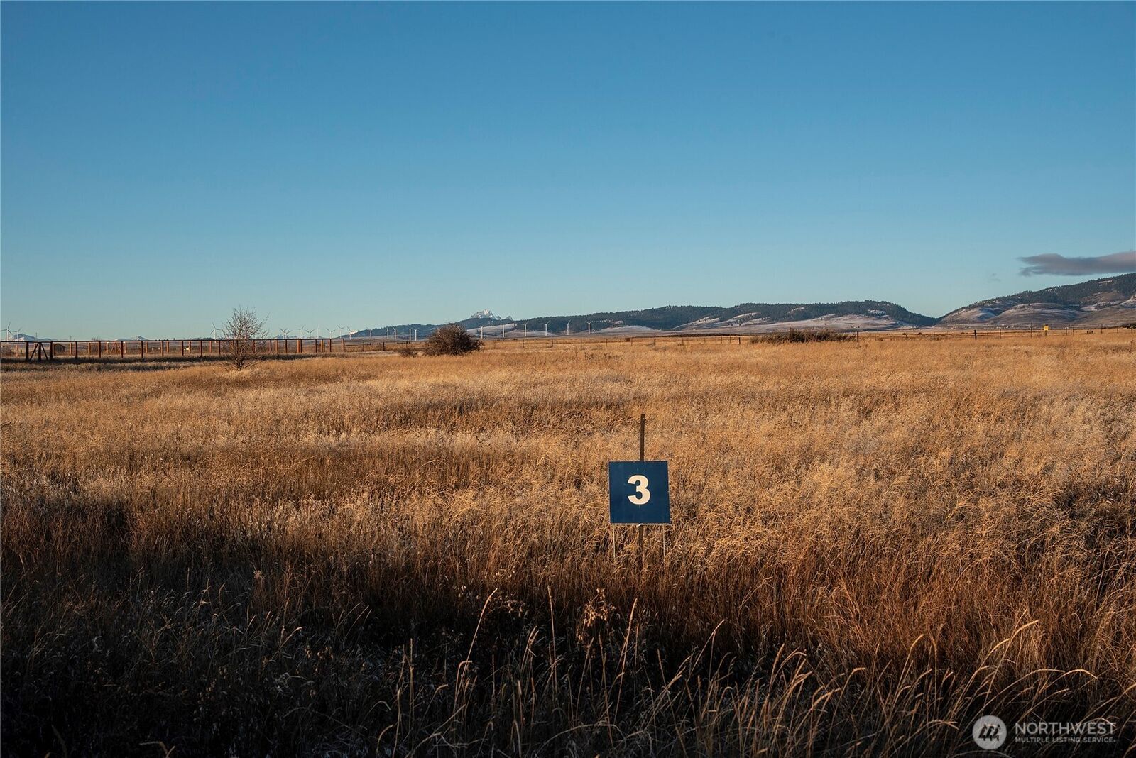 Property Photo: 3 Green Canyon Lane WA 98926