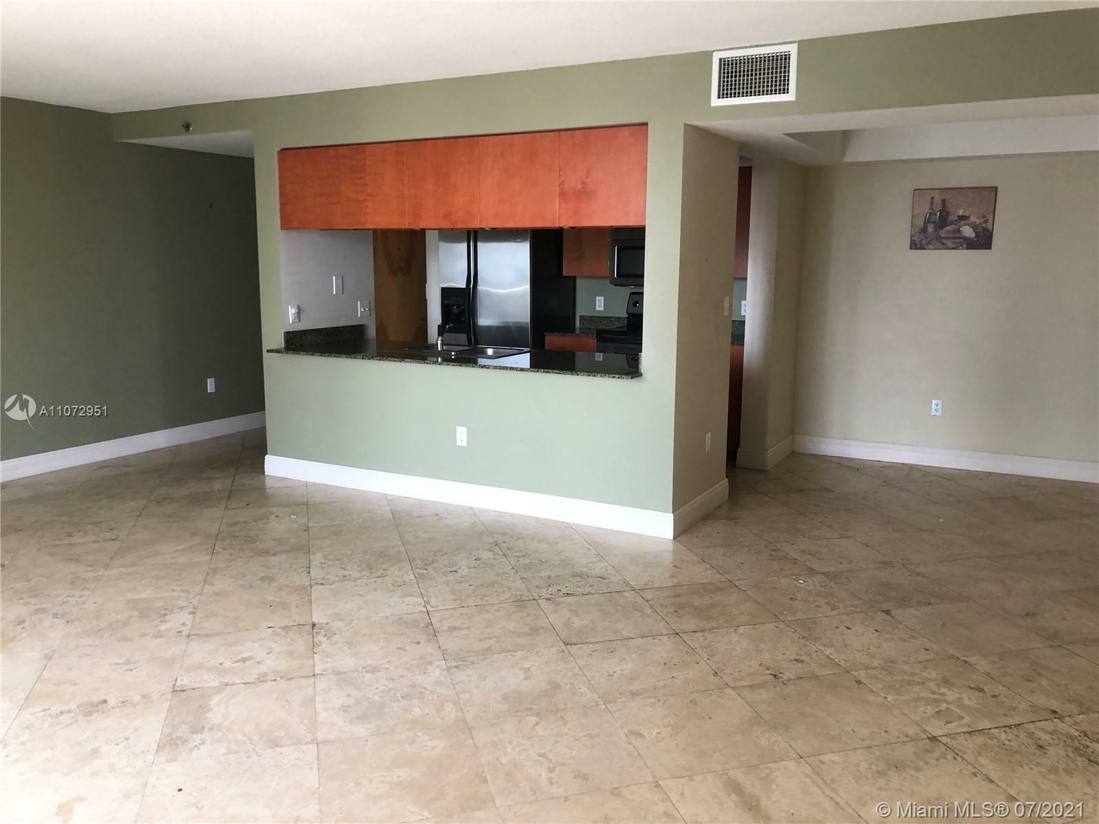 Property Photo:  1200 Brickell Bay Dr 3823  FL 33131 