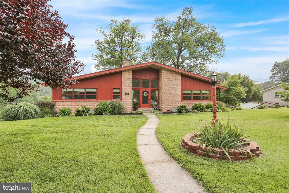 Property Photo: 150 Grandview Drive PA 19607