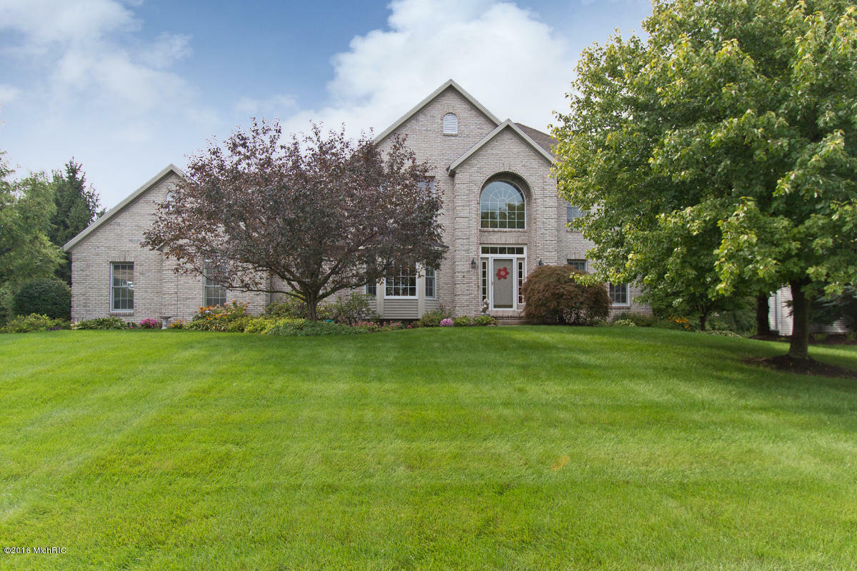 Property Photo:  5100 Abbeydale Drive SE  MI 49546 