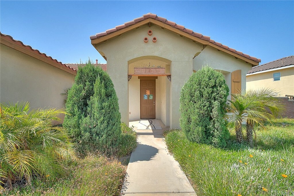 Property Photo: 29186 Beryl Street CA 92584