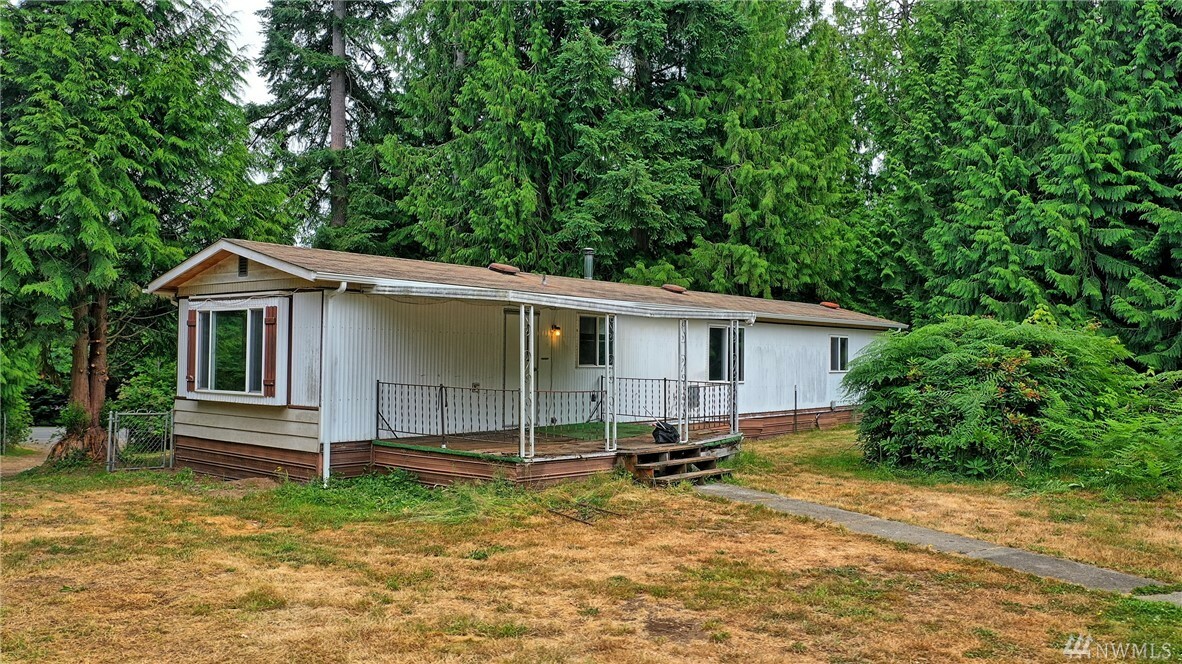 Property Photo:  17008 W Lake Goodwin Rd  WA 98292 