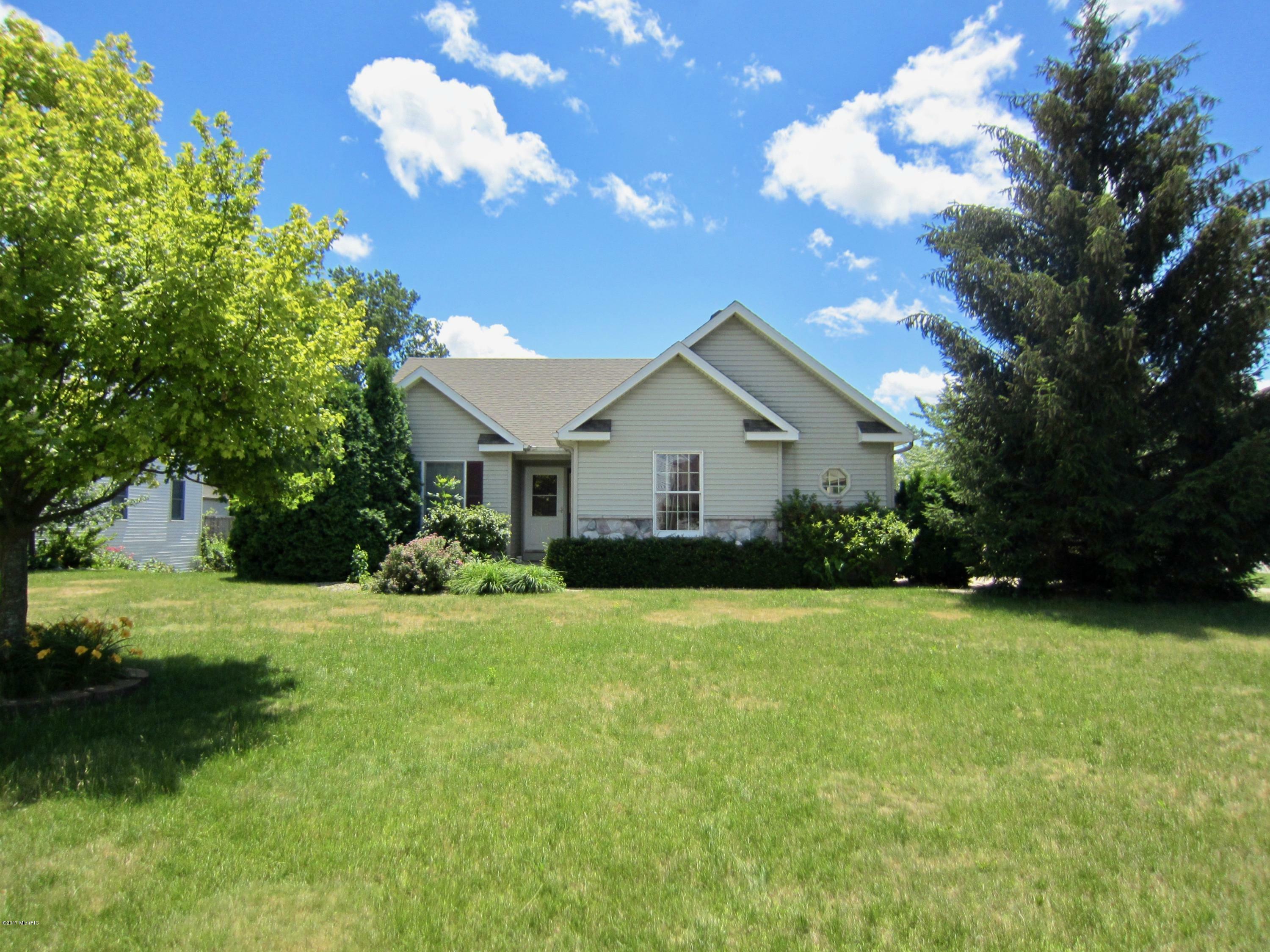 Property Photo:  3040 Riley Ridge Road  MI 49424 