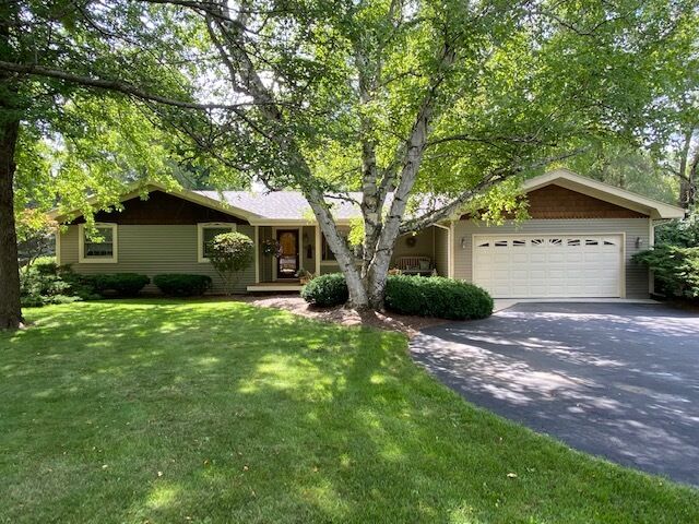 5103 Bonnie Brae Road  Richmond IL 60071 photo