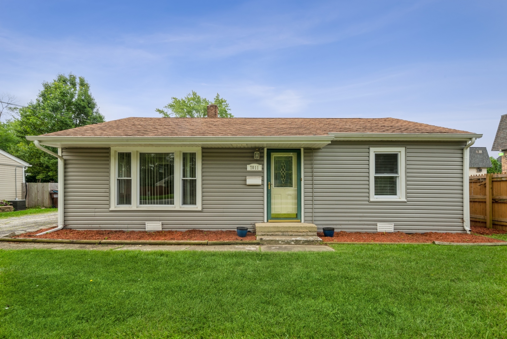 Property Photo:  7011 W 170th Street  IL 60477 