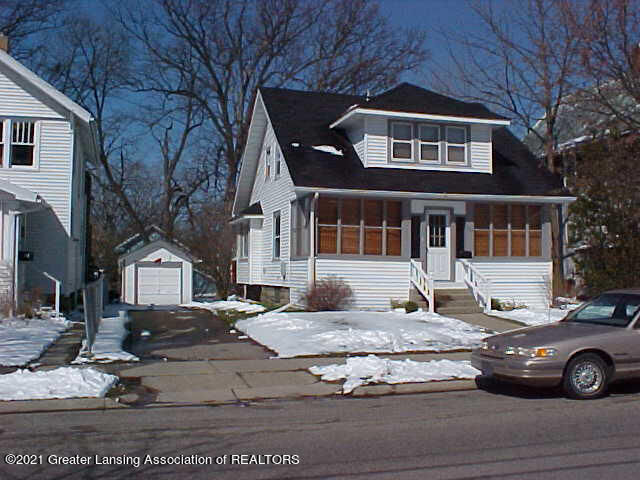 Property Photo: 124 S Foster Street MI 48912
