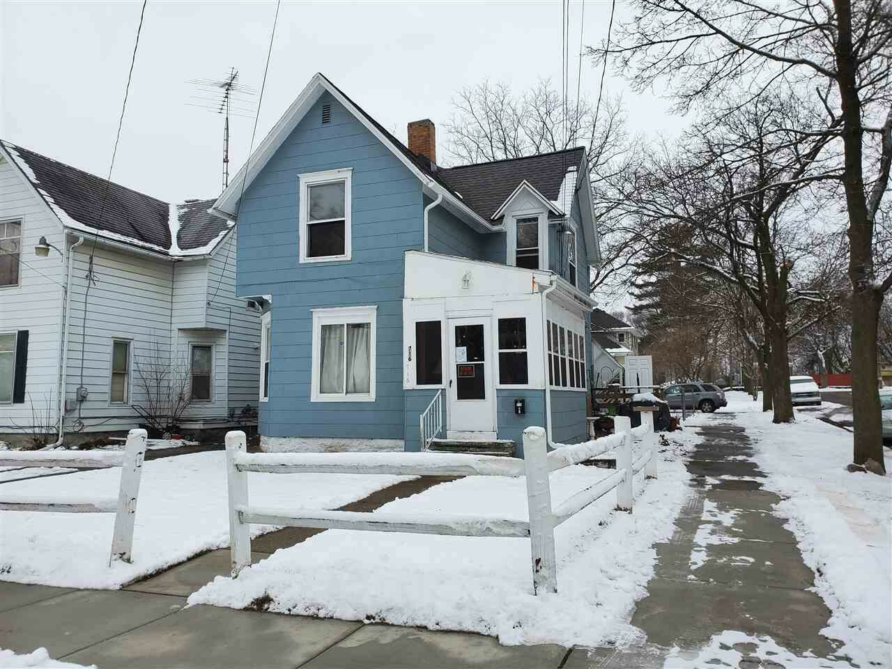 Property Photo:  716 Bush St  MI 49202 