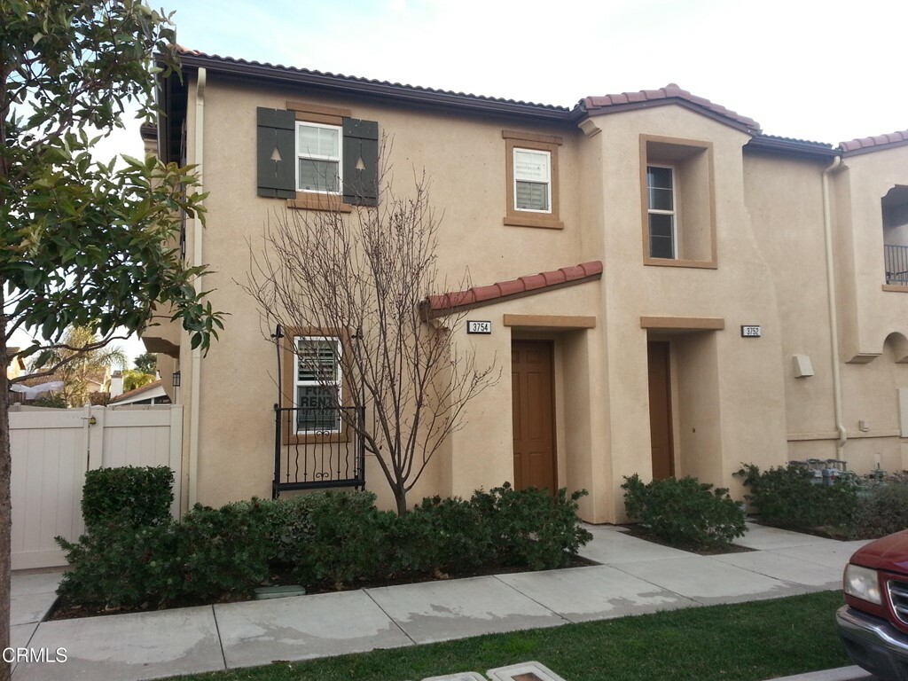 Property Photo:  3754 Dunkirk Drive  CA 93035 