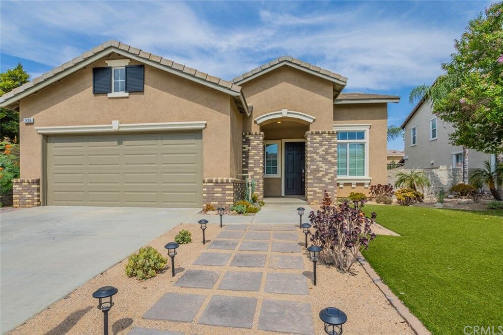 Property Photo: 7406 Muir Court CA 92346