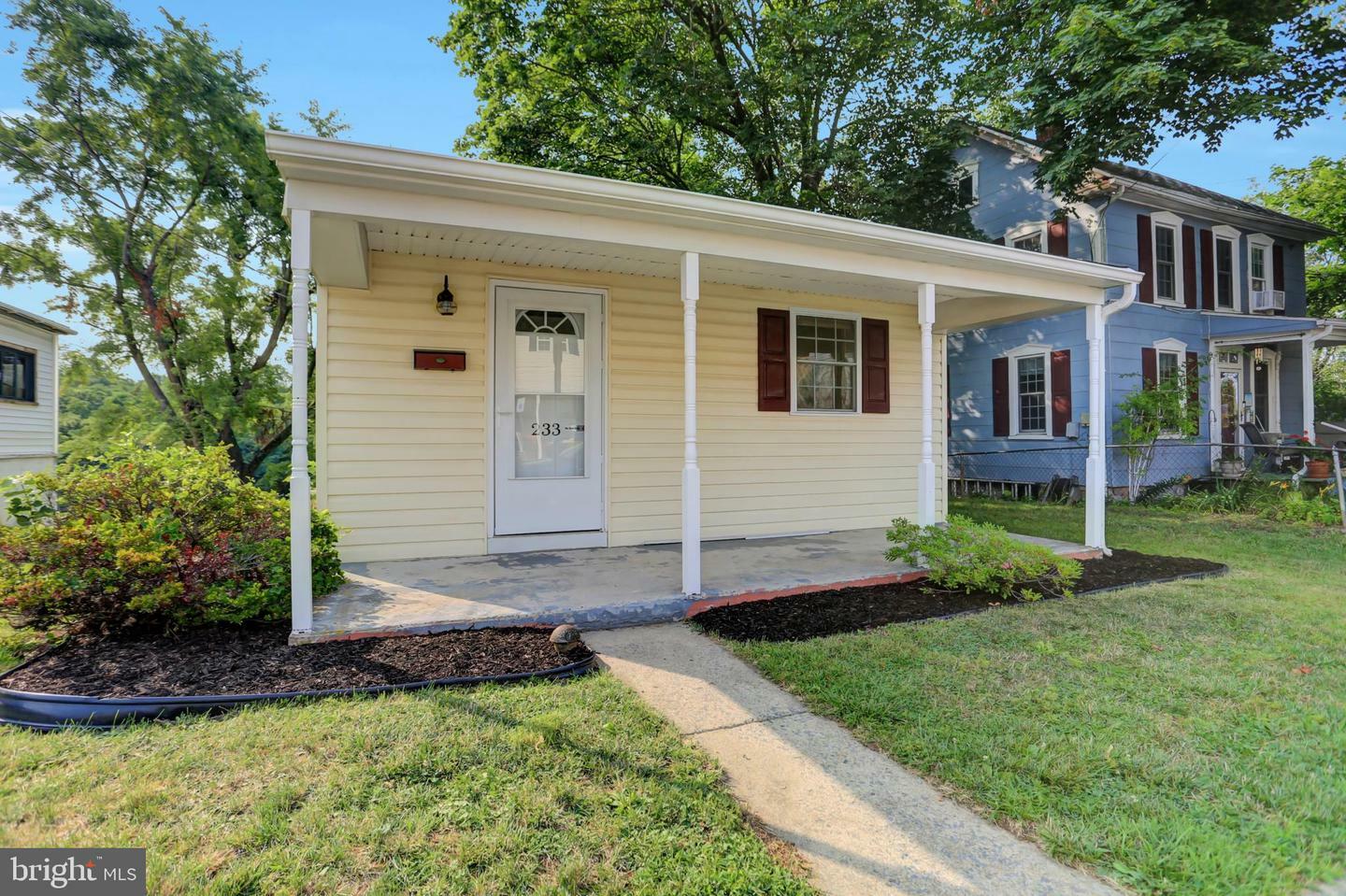 Property Photo: 233 Wayne Avenue PA 17268