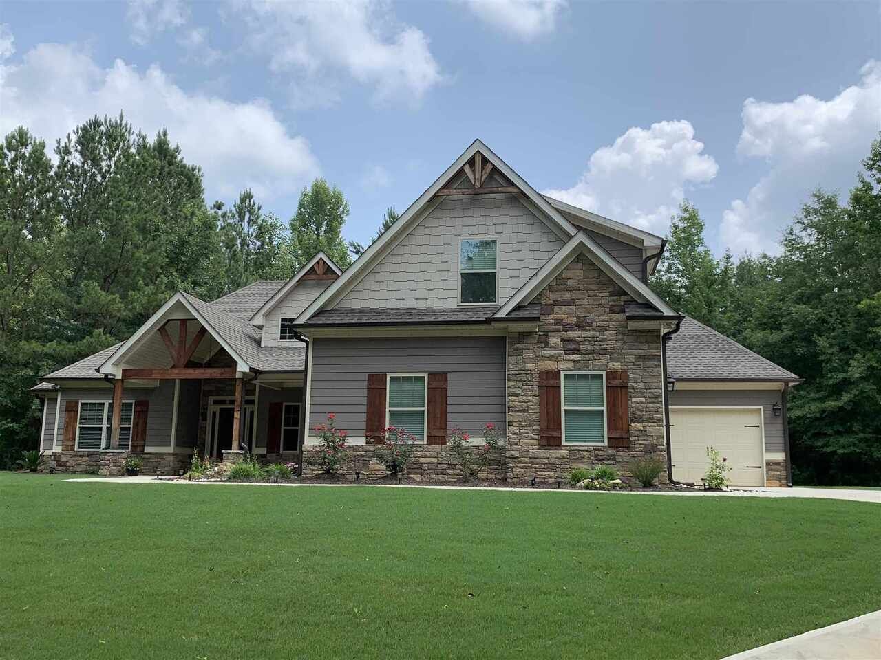 Property Photo: 1845 Rocky Creek Road GA 30228