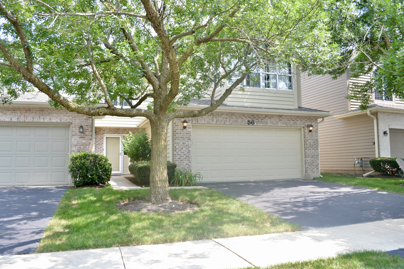 56 Townsend Circle  Naperville IL 60565 photo