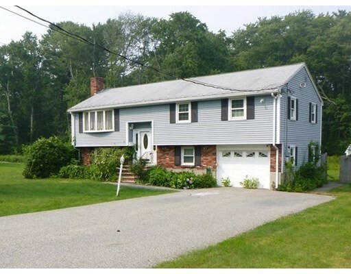 Property Photo: 39 Cresthaven MA 01803
